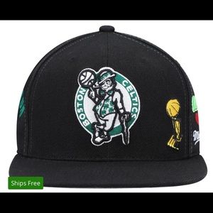 Boston Celtics Mitchell & Ness Hardwood Classics Hyperlocal Snapback Hat - Black